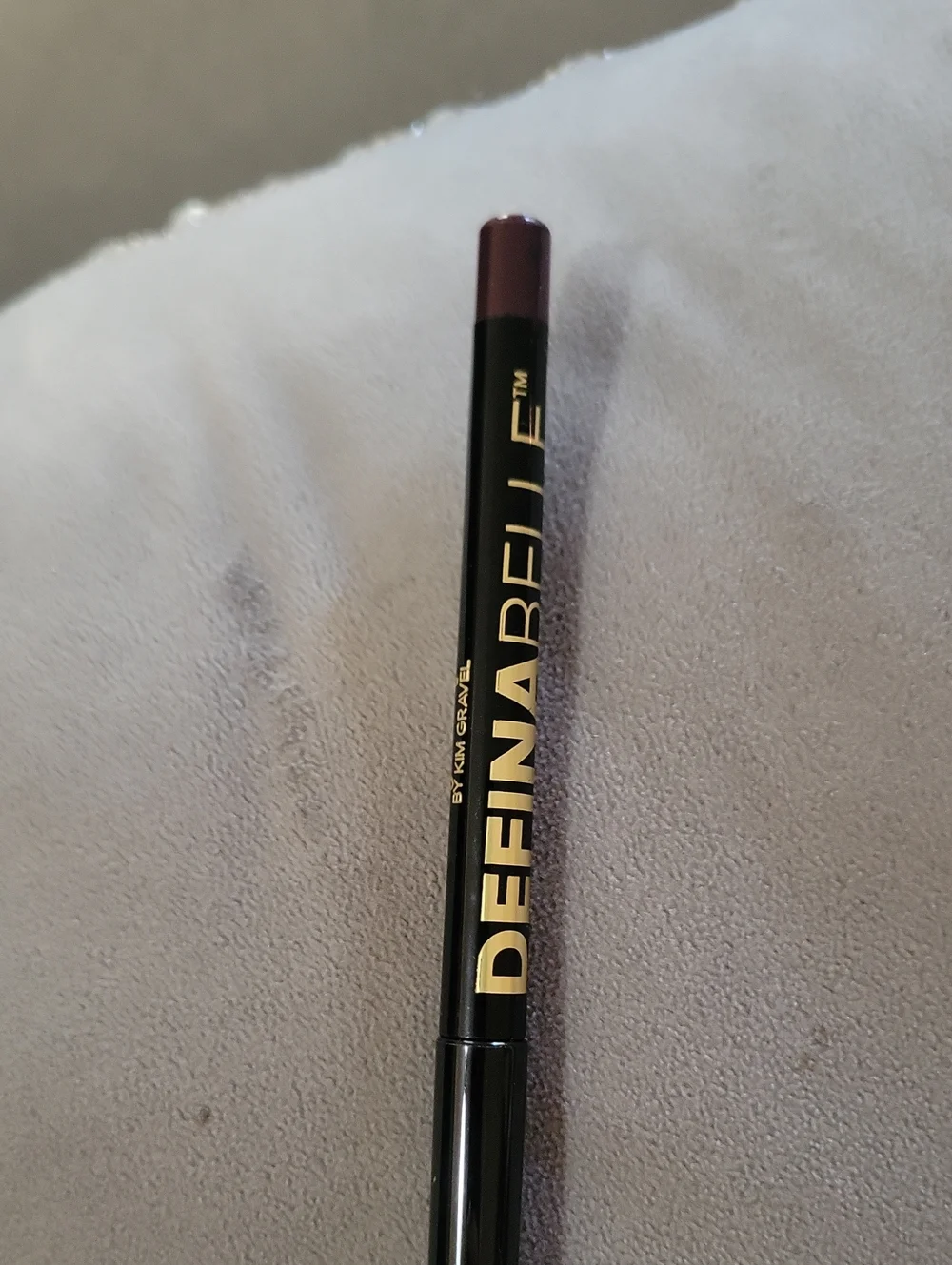Belle Beauty waterproof eyeliner in deep plum
